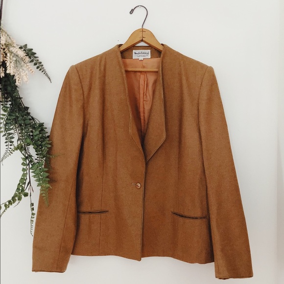 Diane Von Furstenberg Jackets & Blazers - Vintage Diane Von Furstenberg Wool Blazer